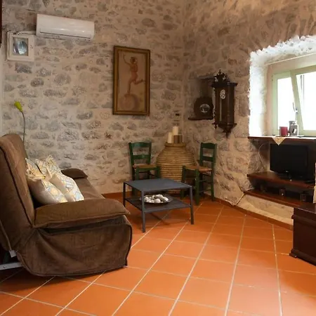 Myrto's Memories- My Steki- Cozy Stone House With Extras Agios Athanasios (Mani)
